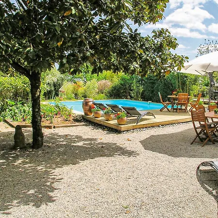 Amazing In Holiday home Les Farges (Sarlat-la-Caneda)